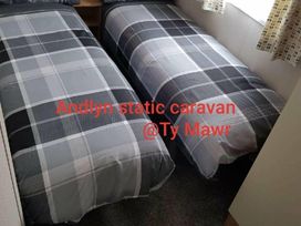 Ty Mawr Holiday Park - Holiday Accommodation 9766 - North Wales - 1189283 - thumbnail photo 10