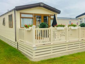 Hoburne Naish - Holiday Accommodation 9778 - Hampshire - 1189284 - thumbnail photo 11