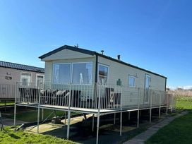 Thornwick Bay Holiday Village - Holiday Accommodation 9781 - North Yorkshire (incl. Whitby) - 1189286 - thumbnail photo 1