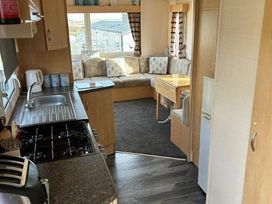 Thornwick Bay Holiday Village - Holiday Accommodation 9781 - North Yorkshire (incl. Whitby) - 1189286 - thumbnail photo 11