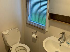 Berwick Holiday Park - Holiday Accommodation 9804 - Scottish Lowlands - 1189288 - thumbnail photo 2