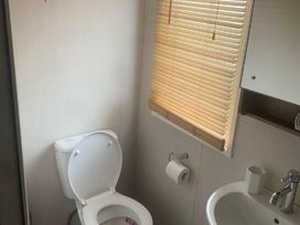 Berwick Holiday Park - Holiday Accommodation 9804 - Scottish Lowlands - 1189288 - thumbnail photo 8