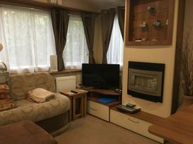 Kelling Heath Holiday Park - Holiday Accommodation 9836 - Norfolk - 1189291 - thumbnail photo 2