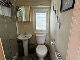 Golden Palm Resort - Holiday Accommodation 9838 - Lincolnshire - 1189292 - thumbnail photo 9
