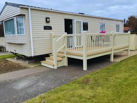 Spring Willows Leisure Park - Holiday Accommodation 9848 - North Yorkshire (incl. Whitby) - 1189293 - thumbnail photo 3