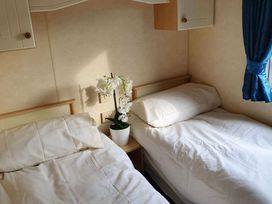 Coastfield Holiday Village - Holiday Accommodation 9869 - Lincolnshire - 1189295 - thumbnail photo 7