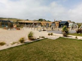 Waterside Bowleaze Cove Holiday Park - Holiday Accommodation 9875 - Dorset - 1189297 - thumbnail photo 9