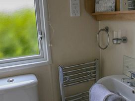 Hoburne Naish - Holiday Accommodation 9884 - Hampshire - 1189299 - thumbnail photo 8