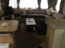 Little Argham (private land) - Holiday Accommodation 990 - North Yorkshire (incl. Whitby) - 1189301 - thumbnail photo 4