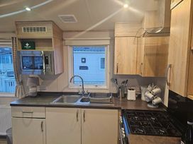 Golden Sands Kinmel Bay - Holiday Accommodation 9906 - North Wales - 1189302 - thumbnail photo 12