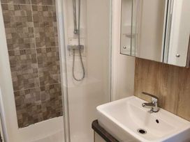 Golden Sands Kinmel Bay - Holiday Accommodation 9906 - North Wales - 1189302 - thumbnail photo 13