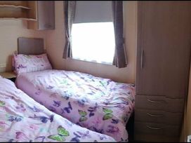 Waterside Bowleaze Cove Holiday Park - Holiday Accommodation 9918 - Dorset - 1189303 - thumbnail photo 7