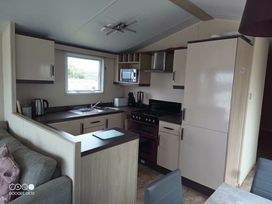 Brynowen Holiday Park - Holiday Accommodation 9957 - Mid Wales - 1189307 - thumbnail photo 2