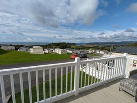 Brynowen Holiday Park - Holiday Accommodation 9957 - Mid Wales - 1189307 - thumbnail photo 7