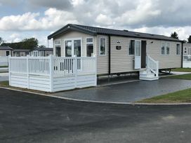 Flamingo Land Holiday Park - Holiday Accommodation 9978 - North Yorkshire (incl. Whitby) - 1189308 - thumbnail photo 1