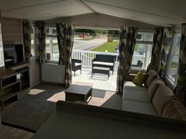 Flamingo Land Holiday Park - Holiday Accommodation 9978 - North Yorkshire (incl. Whitby) - 1189308 - thumbnail photo 2