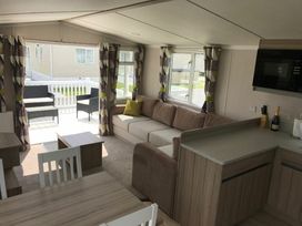 Flamingo Land Holiday Park - Holiday Accommodation 9978 - North Yorkshire (incl. Whitby) - 1189308 - thumbnail photo 5