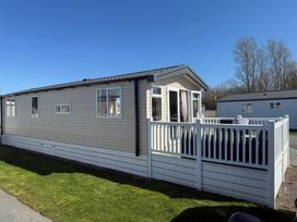 Flamingo Land Holiday Park - Holiday Accommodation 9978 - North Yorkshire (incl. Whitby) - 1189308 - thumbnail photo 10
