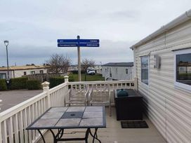 Primrose Valley Holiday Park - Holiday Accommodation 9989 - North Yorkshire (incl. Whitby) - 1189311 - thumbnail photo 2