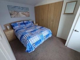Primrose Valley Holiday Park - Holiday Accommodation 9989 - North Yorkshire (incl. Whitby) - 1189311 - thumbnail photo 14