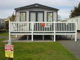 Presthaven Beach Resort - Holiday Accommodation 13876 - North Wales - 1189651 - thumbnail photo 1