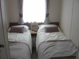 Presthaven Beach Resort - Holiday Accommodation 13876 - North Wales - 1189651 - thumbnail photo 7