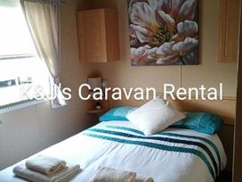 Whitehouse Leisure Park - Holiday Accommodation 19323 - North Wales - 1189655 - thumbnail photo 12