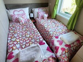 Port Haverigg Holiday Village - Holiday Accommodation 22188 - Lake District - 1189657 - thumbnail photo 9