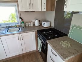 Port Haverigg Holiday Village - Holiday Accommodation 22188 - Lake District - 1189657 - thumbnail photo 19
