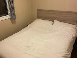 Brynowen Holiday Park - Holiday Accommodation 22432 - Mid Wales - 1189688 - thumbnail photo 4