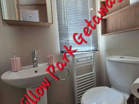 Orchards Holiday Village - Holiday Accommodation 21142 - Suffolk & Essex - 1189730 - thumbnail photo 2