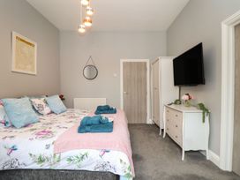 Baker Chambers - Cornwall - 1190073 - thumbnail photo 13