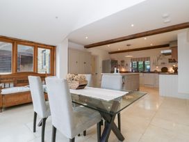 Spring View - Cotswolds - 1190086 - thumbnail photo 12