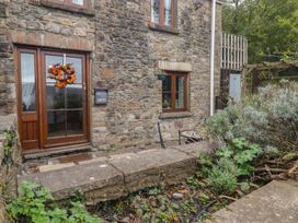 An entrance with a door and window at Gwyn Studio in Aberdare