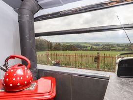 The Bus on the Hill - Devon - 1190662 - thumbnail photo 15