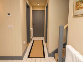 52 Lee Road - Suffolk & Essex - 1190739 - thumbnail photo 10