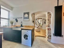 Seafront Cottage - Devon - 1190803 - thumbnail photo 3