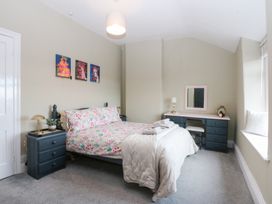 3 Bay View Terrace - North Wales - 1190833 - thumbnail photo 15