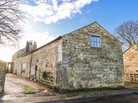 Chestnut Barn - North Yorkshire (incl. Whitby) - 1191385 - thumbnail photo 1