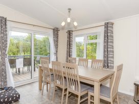 Ravenstone (Pet) - North Yorkshire (incl. Whitby) - 1191469 - thumbnail photo 5