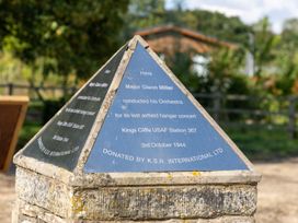 A memorial plaque commemorating Major Glenn Miller at Kings Cliffe