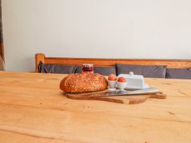 Bigting - Anglesey - 1192434 - thumbnail photo 14