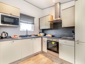 Kinder Spa - North Yorkshire (incl. Whitby) - 1192541 - thumbnail photo 12