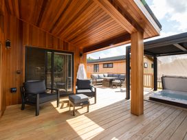 Moonlight Spa Luxury - Lincolnshire - 1192915 - thumbnail photo 2