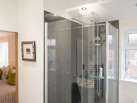 The Royal - Lincolnshire - 1192928 - thumbnail photo 7