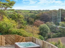 Piran Spa Lodge Pet - Cornwall - 1193142 - thumbnail photo 3