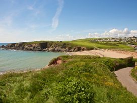 A coastal view with beach and cliffs at 8 Thurlestone Beach, Kingsbridge