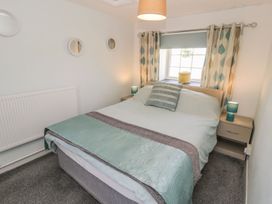 Falconers Cottage - Anglesey - 1193624 - thumbnail photo 16