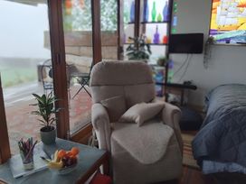 The Retreat Cabin - South Wales - 1193806 - thumbnail photo 14