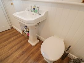 Flat 6 - Cotswolds - 1193909 - thumbnail photo 20